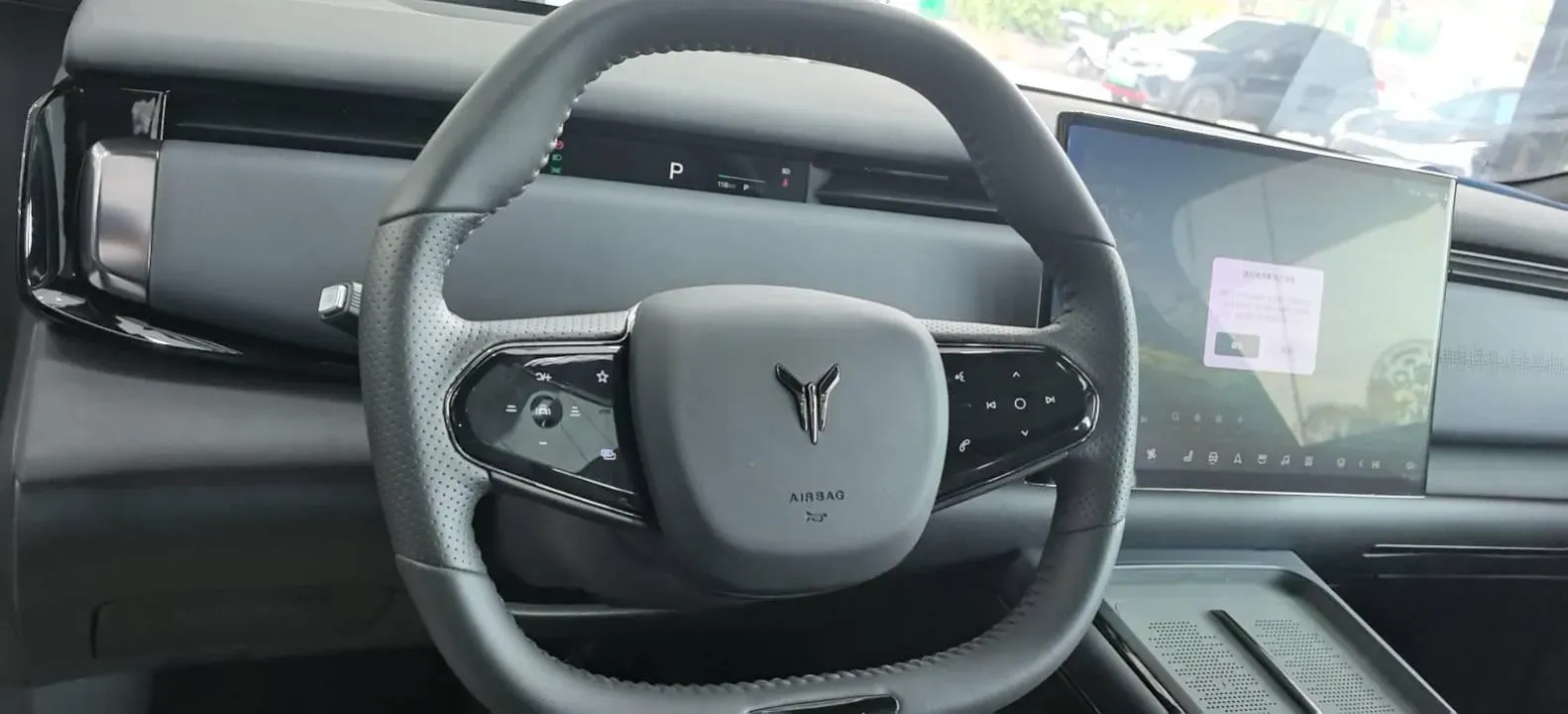 2024 Voyah ZhiYin BEV 77KWH,autocango,china used car exporter,china ev exporter,chinese used car exporter,chinese used ev exporter