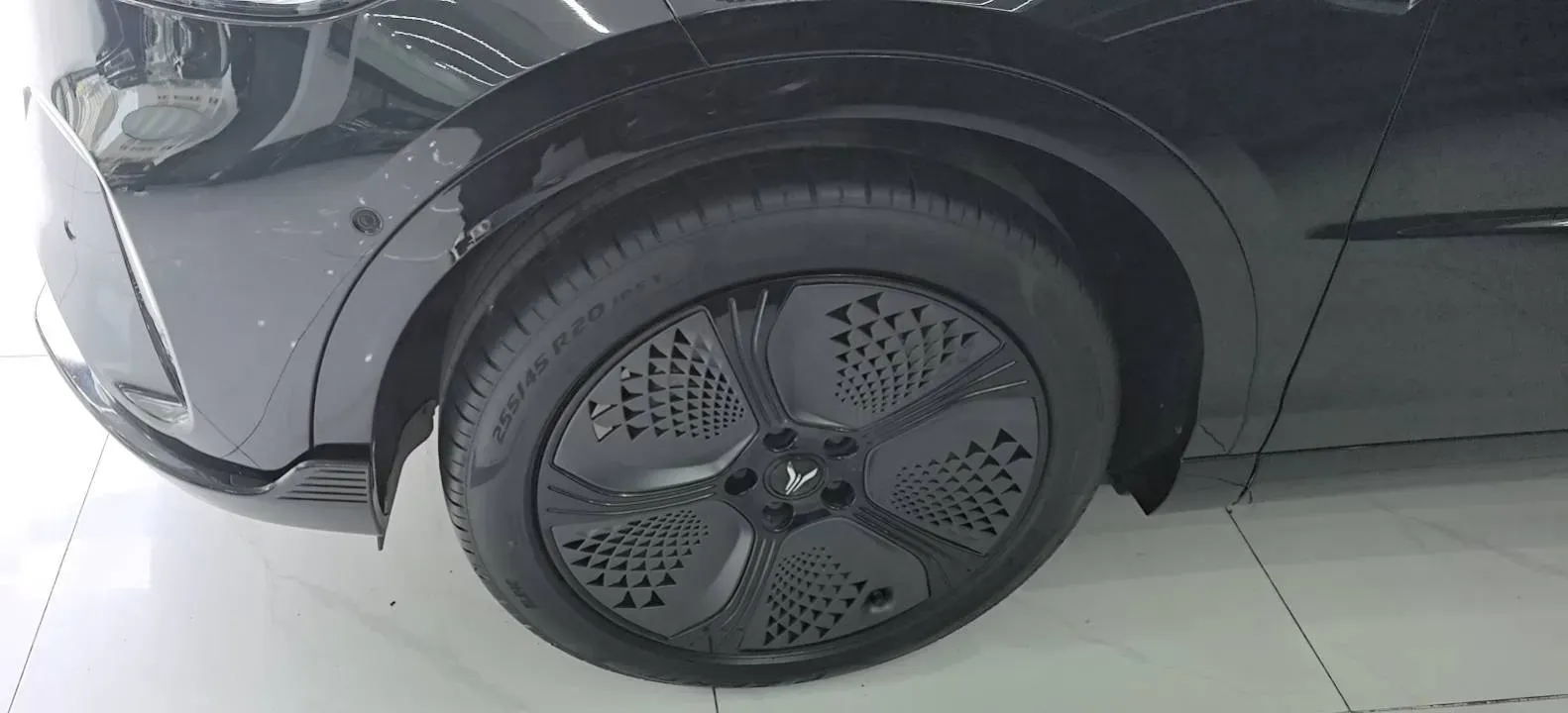 2024 Voyah ZhiYin BEV 77KWH,autocango,china used car exporter,china ev exporter,chinese used car exporter,chinese used ev exporter