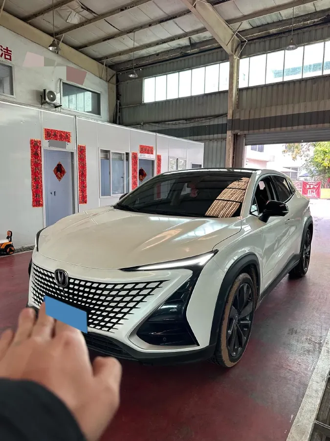 2020 ChangAn UNI-T 1.5T 180HP L4 7DCT,autocango,china used car exporter,china ev exporter,chinese used car exporter,chinese used ev exporter