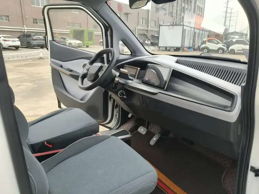 2018 BaoJun E200 BEV 22KWH,autocango,china used car exporter,china ev exporter,chinese used car exporter,chinese used ev exporter