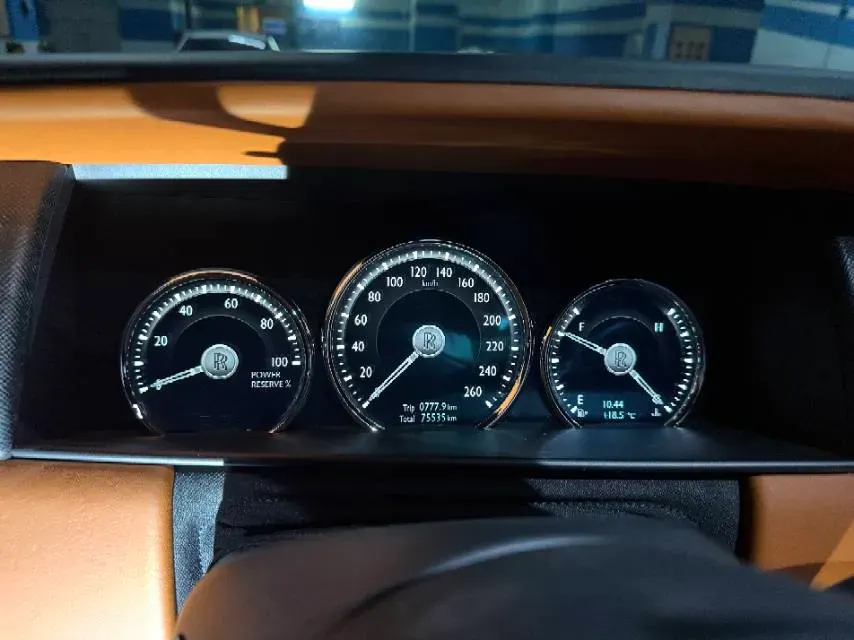 2018 Rolls-Royce Cullinan 6.7T 571HP V12 8AT,autocango,china used car exporter,china ev exporter,chinese used car exporter,chinese used ev exporter