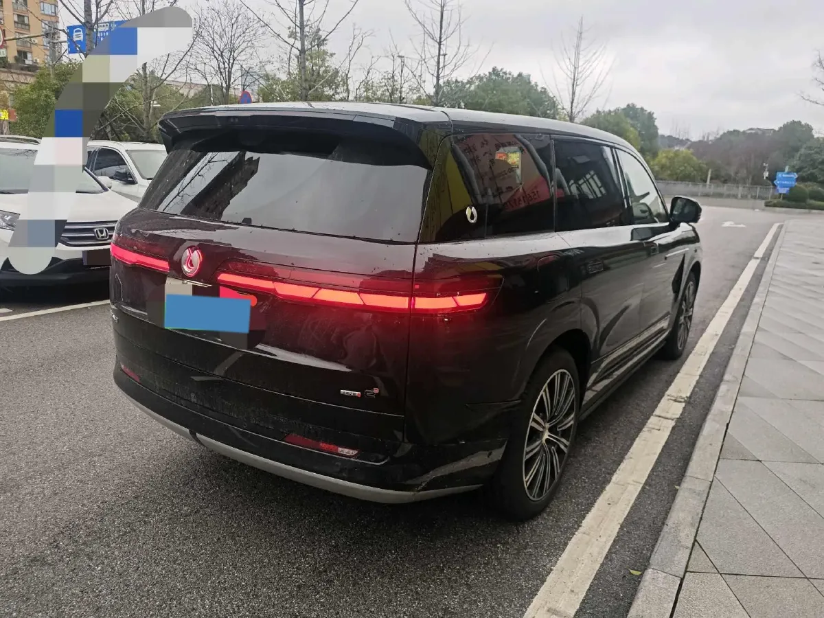 2025 Denza DenzaN9 2.0T 207HP L4 E-CVT PHEV,autocango,china used car exporter,china ev exporter,chinese used car exporter,chinese used ev exporter