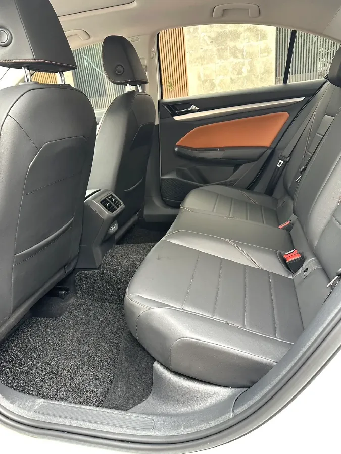 2023 Volkswagen Bora 1.2T 116HP L4 7DCT,autocango,china used car exporter,china ev exporter,chinese used car exporter,chinese used ev exporter