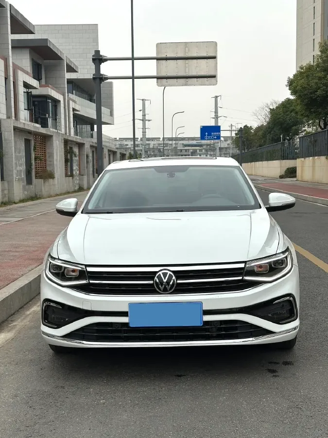 2023 Volkswagen Bora 1.2T 116HP L4 7DCT,autocango,china used car exporter,china ev exporter,chinese used car exporter,chinese used ev exporter