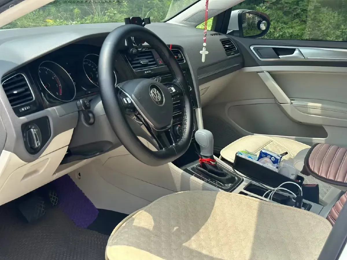 2018 Volkswagen Golf 1.4T 131HP L4 7DCT,autocango,china used car exporter,china ev exporter,chinese used car exporter,chinese used ev exporter