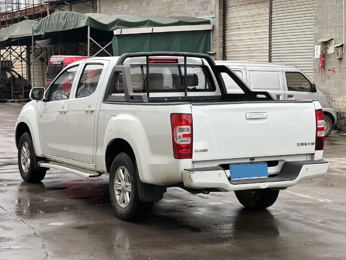 2018 Isuzu RE-MAX Jim 2.8T 116HP L4 5MT,autocango,china used car exporter,china ev exporter,chinese used car exporter,chinese used ev exporter