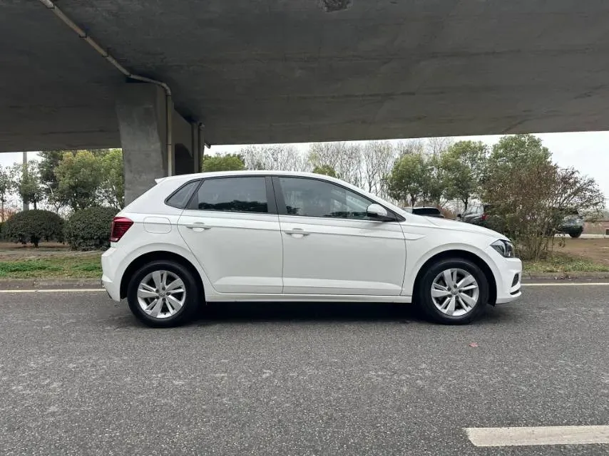 2019 Volkswagen Polo 1.5L 113HP L4 6AT,autocango,china used car exporter,china ev exporter,chinese used car exporter,chinese used ev exporter