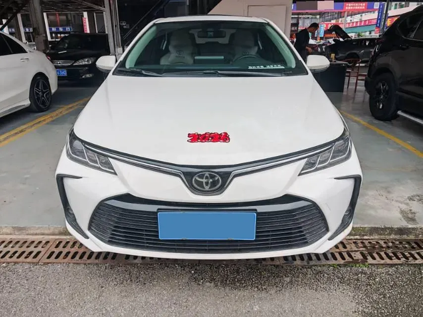 2021 Toyota Corolla 1.2T 116HP L4 CVT,autocango,china used car exporter,china ev exporter,chinese used car exporter,chinese used ev exporter