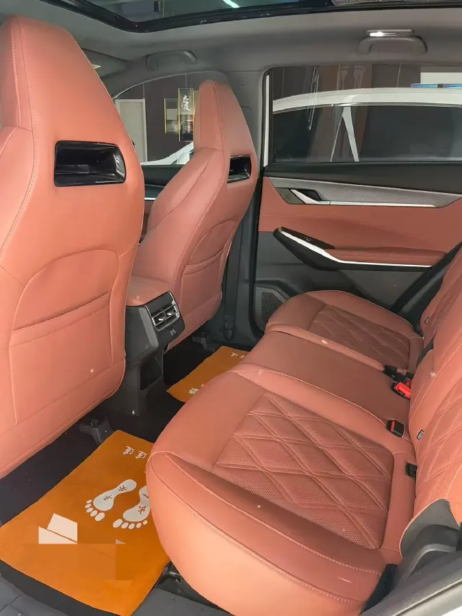 2022 ChangAn CS75 Plus 1.5T 188HP L4 8AT,autocango,china used car exporter,china ev exporter,chinese used car exporter,chinese used ev exporter