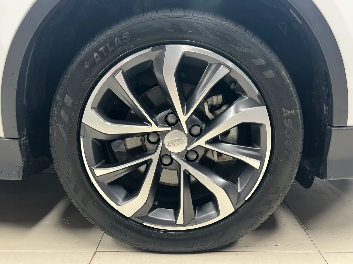 2022 Geely Emgrand S 1.4T 141HP L4 CVT,autocango,china used car exporter,china ev exporter,chinese used car exporter,chinese used ev exporter