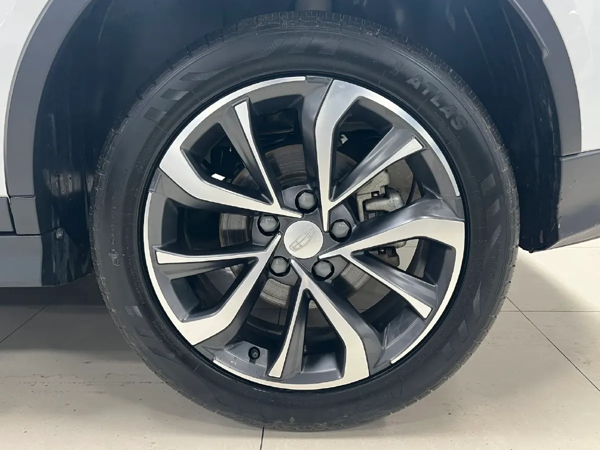 2022 Geely Emgrand S 1.4T 141HP L4 CVT,autocango,china used car exporter,china ev exporter,chinese used car exporter,chinese used ev exporter