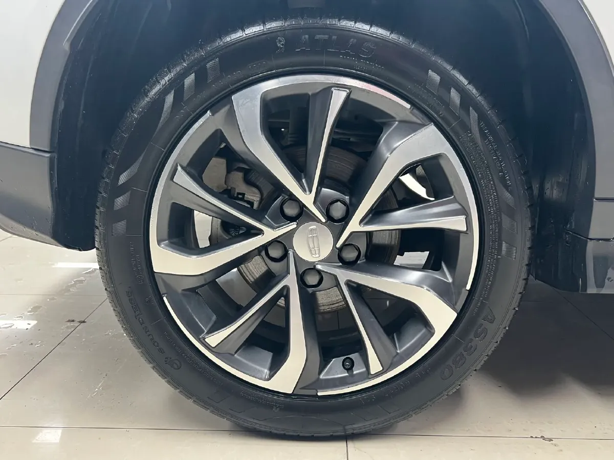 2022 Geely Emgrand S 1.4T 141HP L4 CVT,autocango,china used car exporter,china ev exporter,chinese used car exporter,chinese used ev exporter