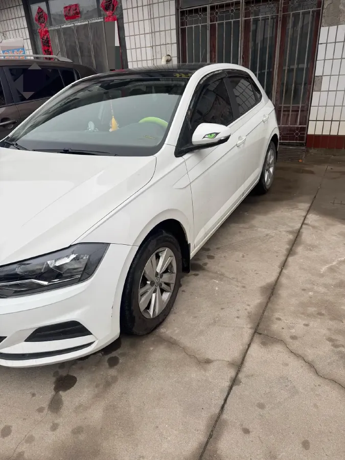 2019 Volkswagen Polo 1.5L 113HP L4 5MT,autocango,china used car exporter,china ev exporter,chinese used car exporter,chinese used ev exporter
