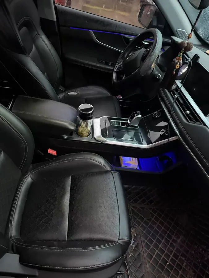 2019 Chery Tiggo 8 1.6T 197HP L4 7DCT,autocango,china used car exporter,china ev exporter,chinese used car exporter,chinese used ev exporter