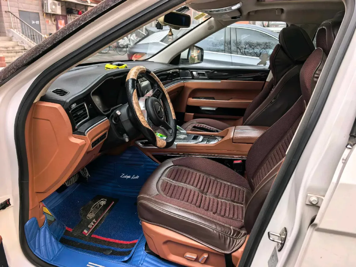 2017 Zotye T700 1.8T 177HP L4 6DCT,autocango,china used car exporter,china ev exporter,chinese used car exporter,chinese used ev exporter