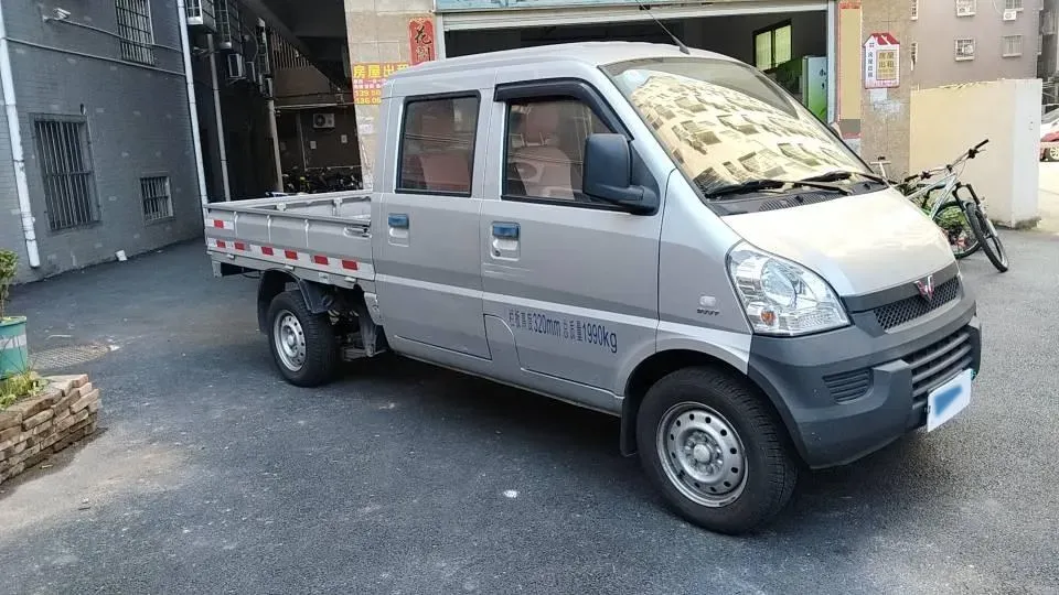 2019 WuLing RongGuang Mini Truck 1.5L 107HP L4 5MT,autocango,china used car exporter,china ev exporter,chinese used car exporter,chinese used ev exporter