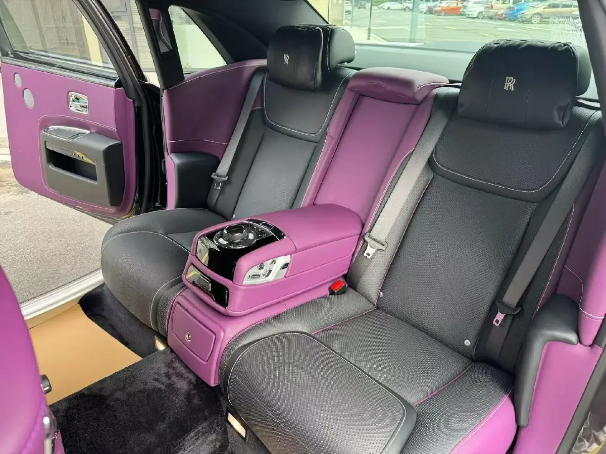 2018 Rolls-Royce Ghost 6.6T 571HP V12 8AT,autocango,china used car exporter,china ev exporter,chinese used car exporter,chinese used ev exporter