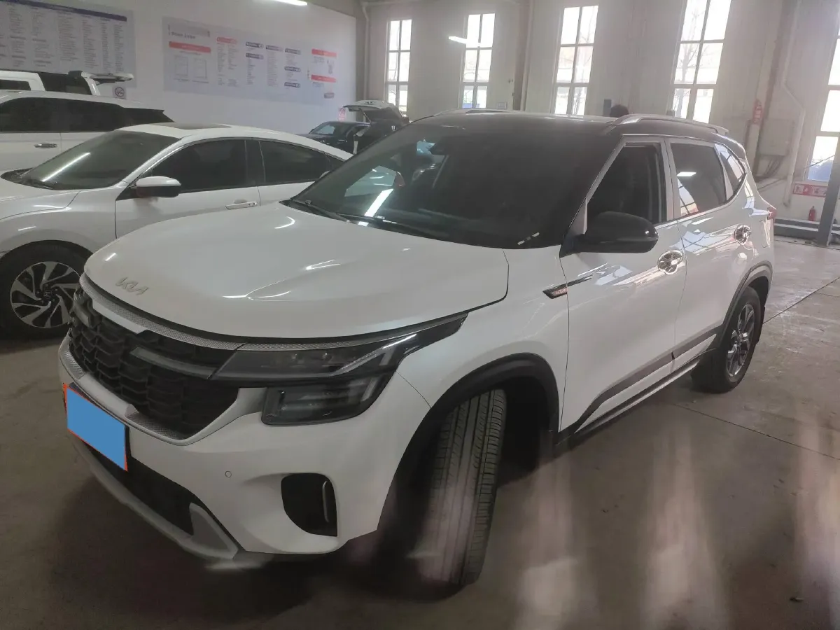 2023 Kia Seltos 1.5L 115HP L4 CVT,autocango,china used car exporter,china ev exporter,chinese used car exporter,chinese used ev exporter
