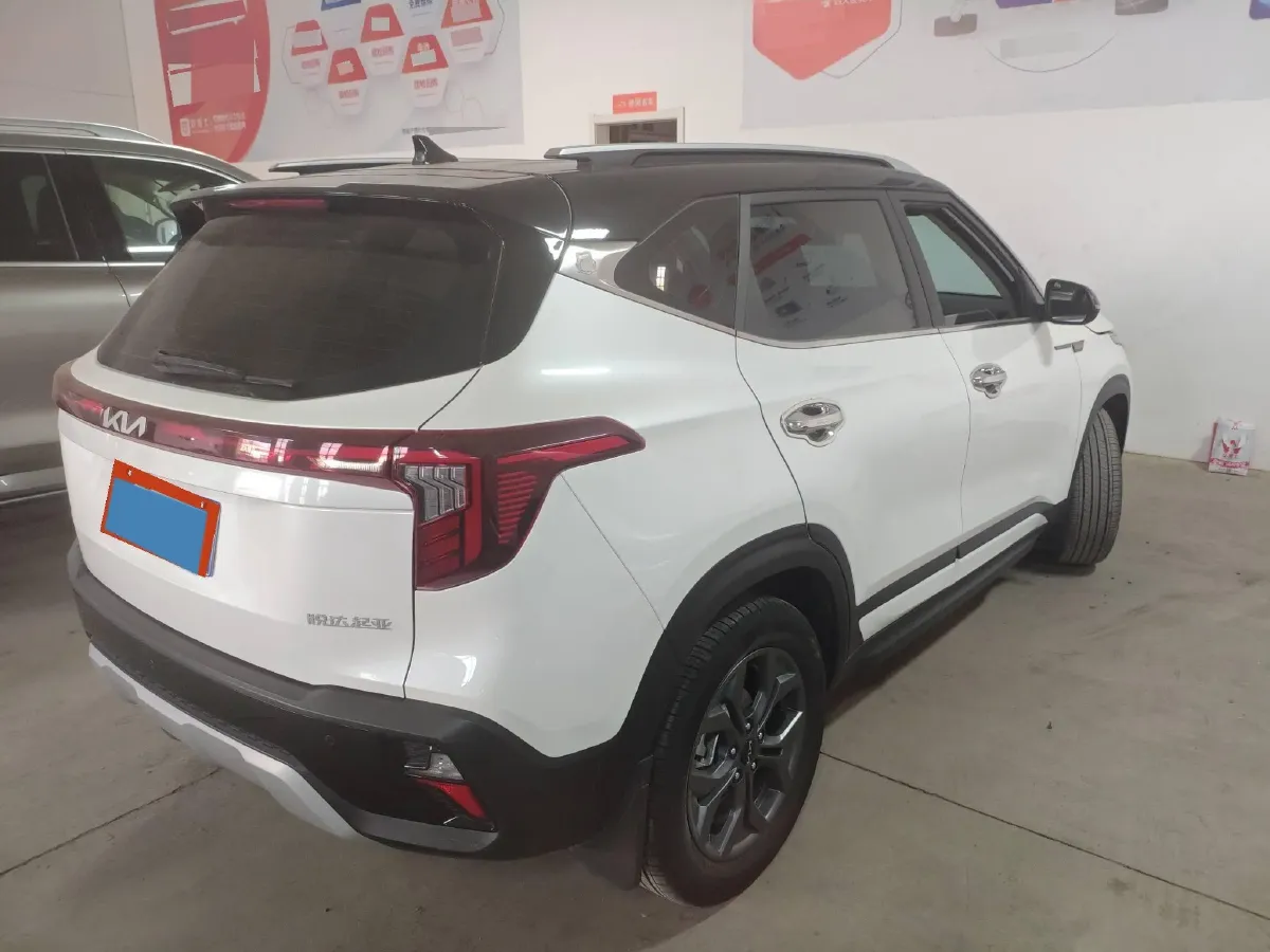 2023 Kia Seltos 1.5L 115HP L4 CVT,autocango,china used car exporter,china ev exporter,chinese used car exporter,chinese used ev exporter