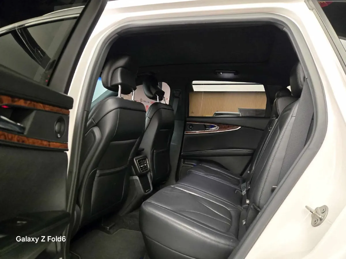 2019 Lincoln Nautilus 2.0T 235HP L4 8AT,autocango,china used car exporter,china ev exporter,chinese used car exporter,chinese used ev exporter