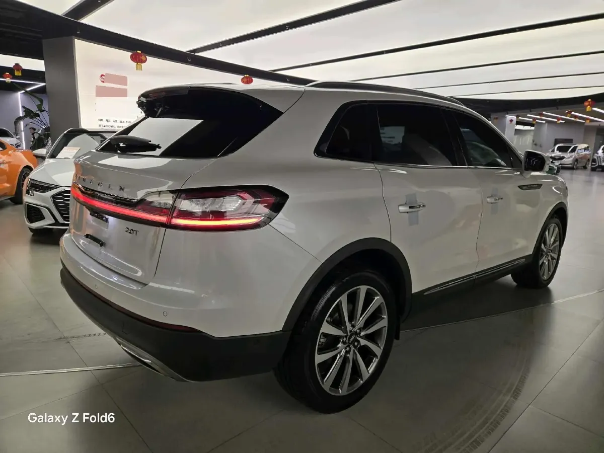2019 Lincoln Nautilus 2.0T 235HP L4 8AT,autocango,china used car exporter,china ev exporter,chinese used car exporter,chinese used ev exporter