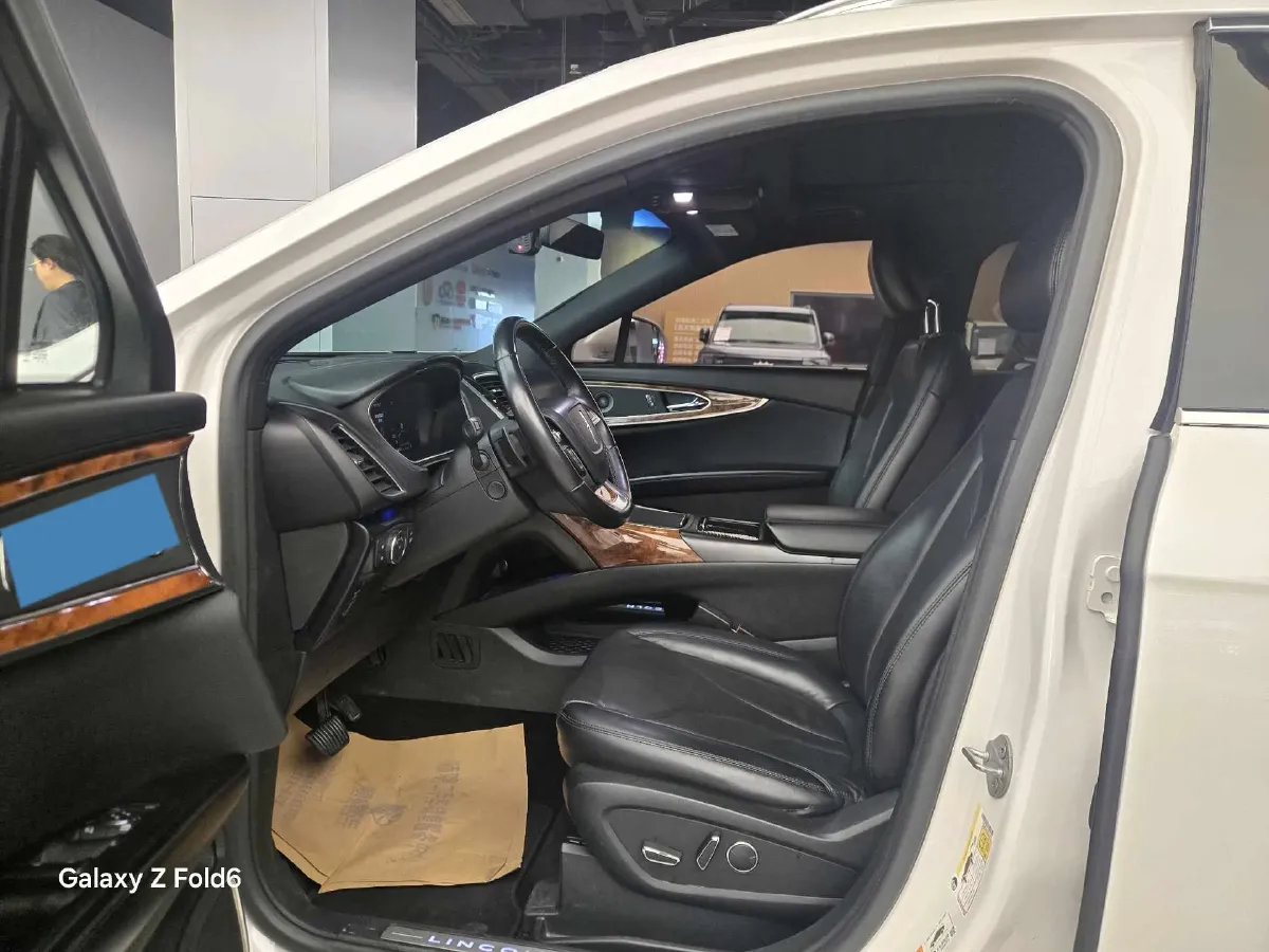 2019 Lincoln Nautilus 2.0T 235HP L4 8AT,autocango,china used car exporter,china ev exporter,chinese used car exporter,chinese used ev exporter