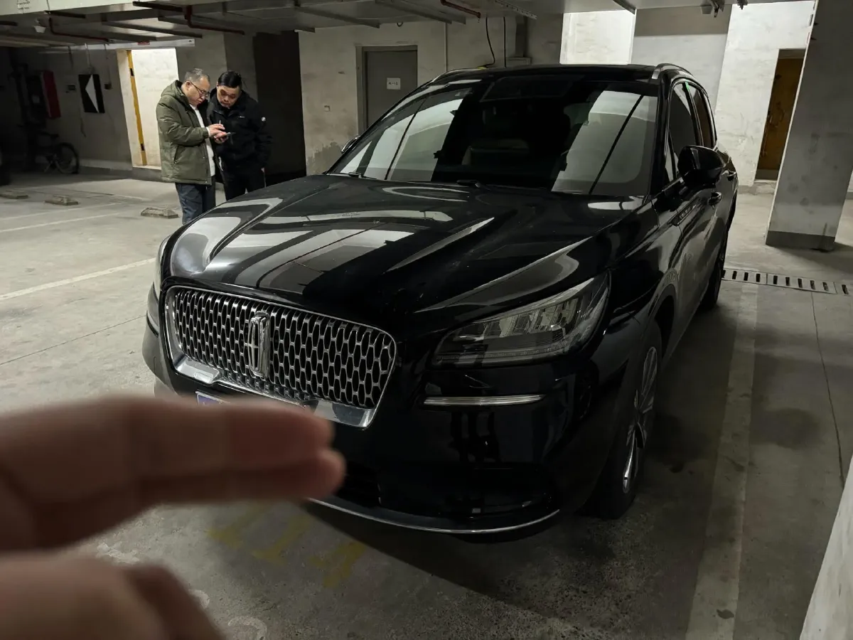 2022 Lincoln Corsair 2.0T 245HP L4 8AT,autocango,china used car exporter,china ev exporter,chinese used car exporter,chinese used ev exporter