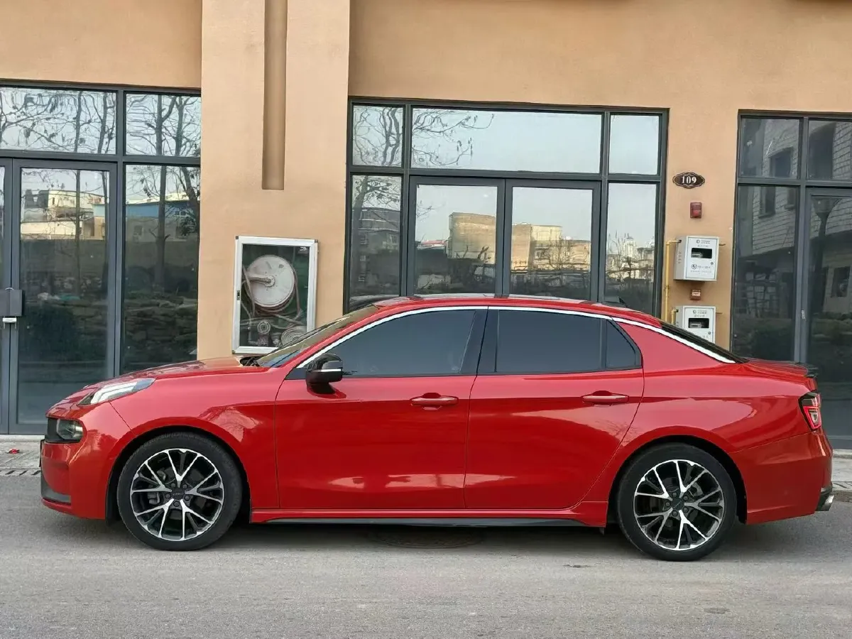 2019 LYNK&CO 01 2.0T 190HP L4 6AT,autocango,china used car exporter,china ev exporter,chinese used car exporter,chinese used ev exporter