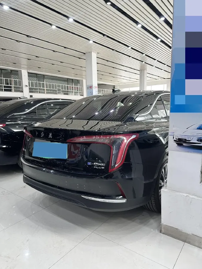 2024 HongQi E-QM5 BEV 72KWH,autocango,china used car exporter,china ev exporter,chinese used car exporter,chinese used ev exporter