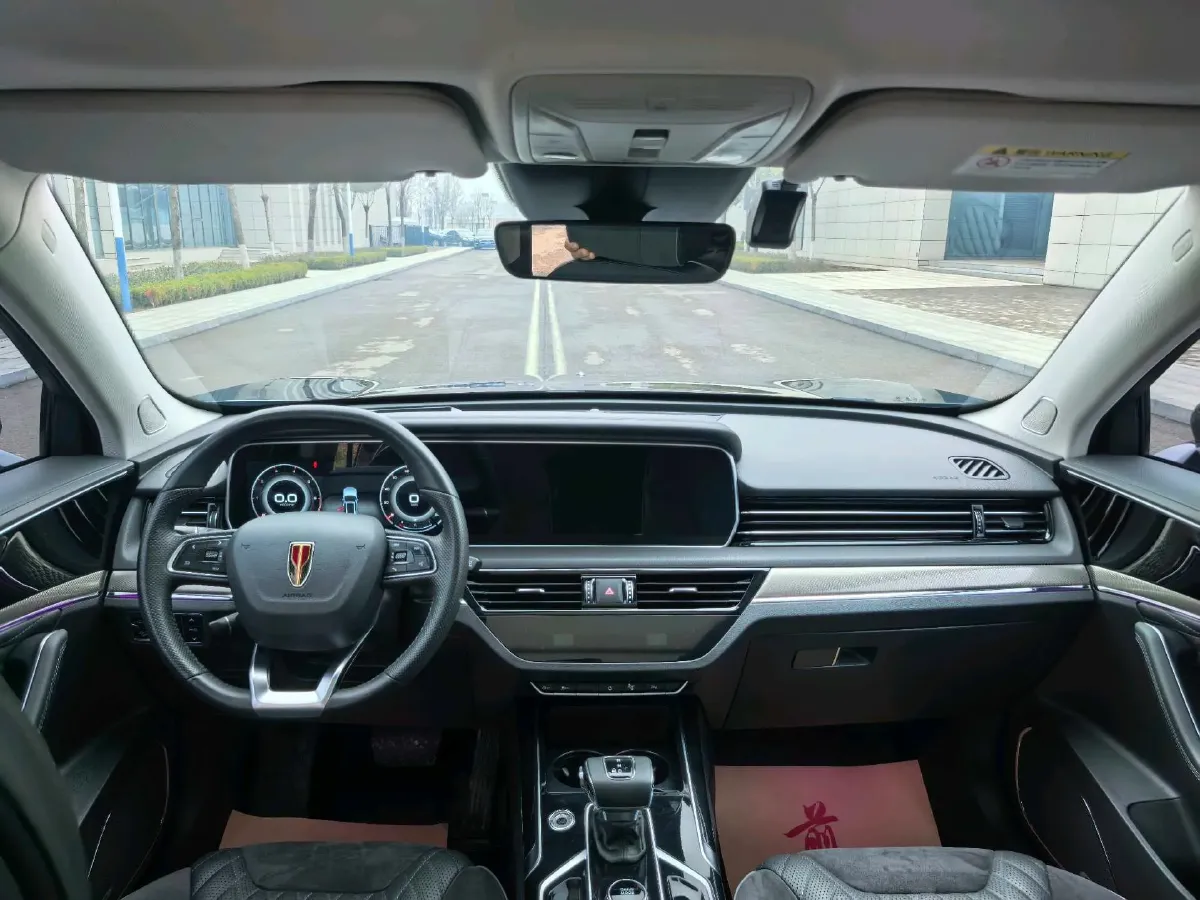 2022 HongQi HS5 2.0T 224HP L4 6AT,autocango,china used car exporter,china ev exporter,chinese used car exporter,chinese used ev exporter