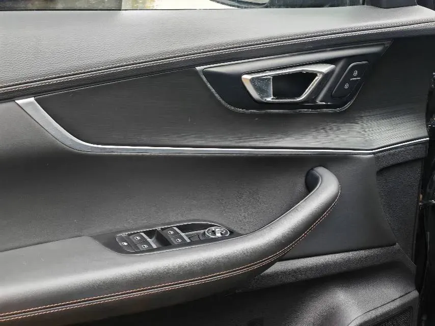 2020 Chery Tiggo 8 1.5T 156HP L4 6DCT,autocango,china used car exporter,china ev exporter,chinese used car exporter,chinese used ev exporter