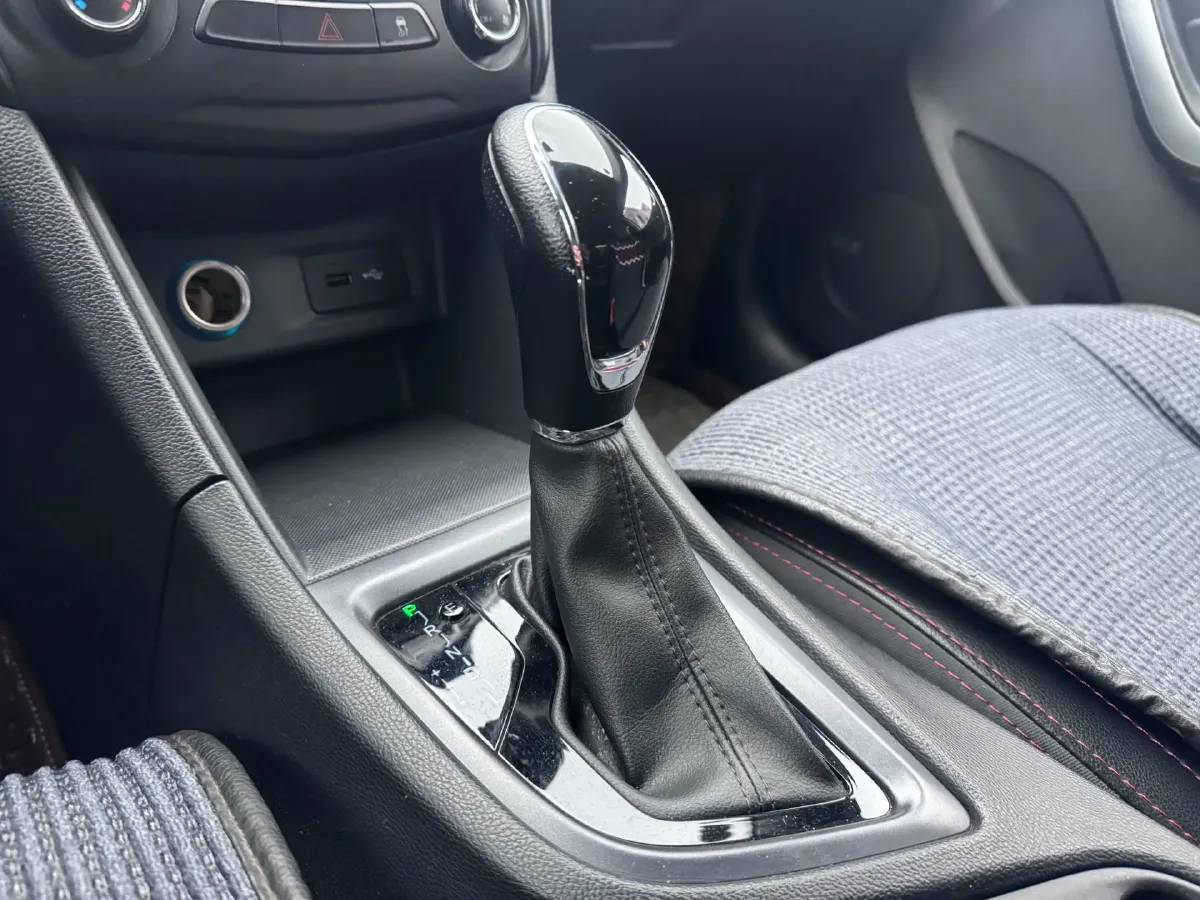 2017 Chery Tiggo 3x 1.5L 106HP L4 4AT,autocango,china used car exporter,china ev exporter,chinese used car exporter,chinese used ev exporter