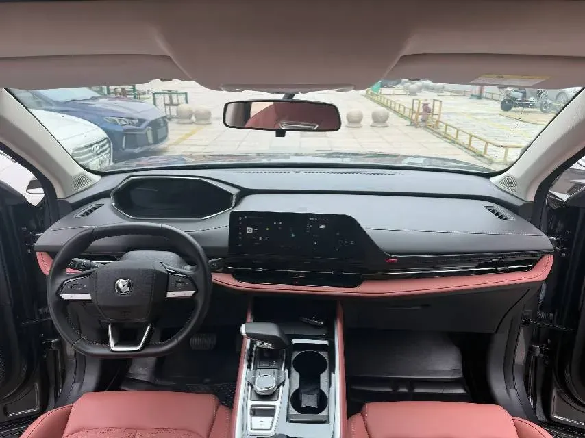 2024 ChangAn CS55 Plus 1.5T 188HP L4 7DCT,autocango,china used car exporter,china ev exporter,chinese used car exporter,chinese used ev exporter