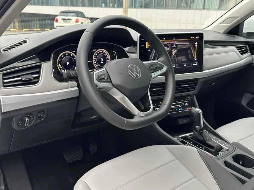 2023 Volkswagen Bora 1.2T 116HP L4 7DCT,autocango,china used car exporter,china ev exporter,chinese used car exporter,chinese used ev exporter