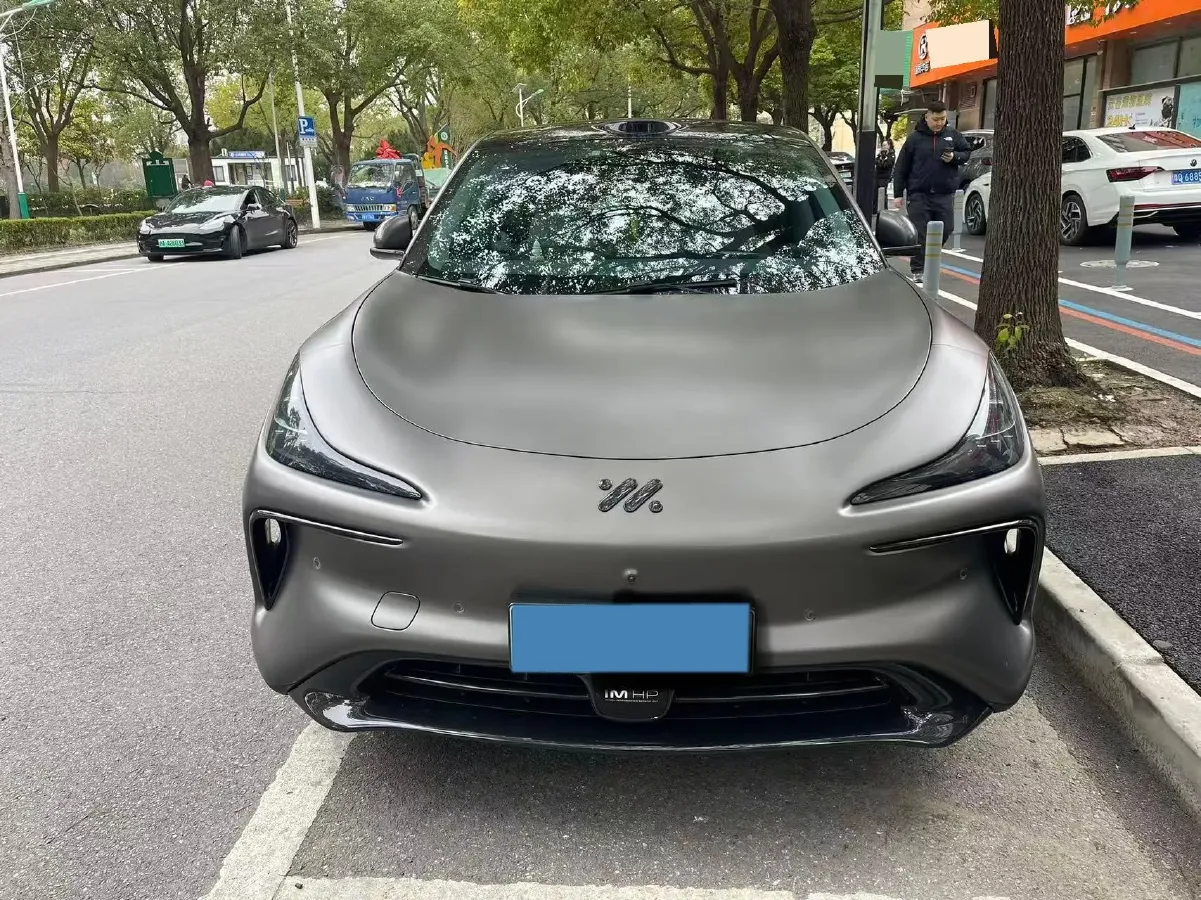 2023 IM LS6 BEV 100KWH,autocango,china used car exporter,china ev exporter,chinese used car exporter,chinese used ev exporter