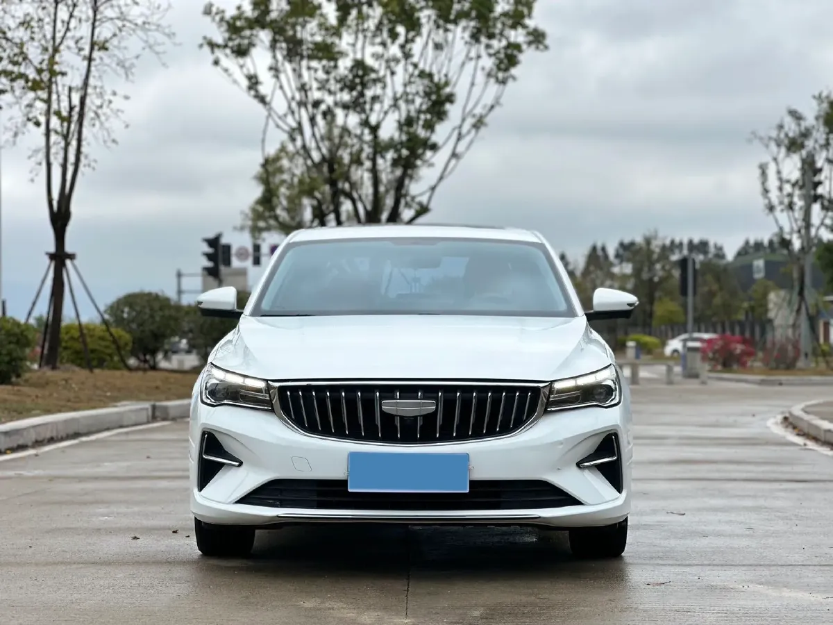 2025 Geely Emgrand 1.5L 127HP L4 CVT,autocango,china used car exporter,china ev exporter,chinese used car exporter,chinese used ev exporter