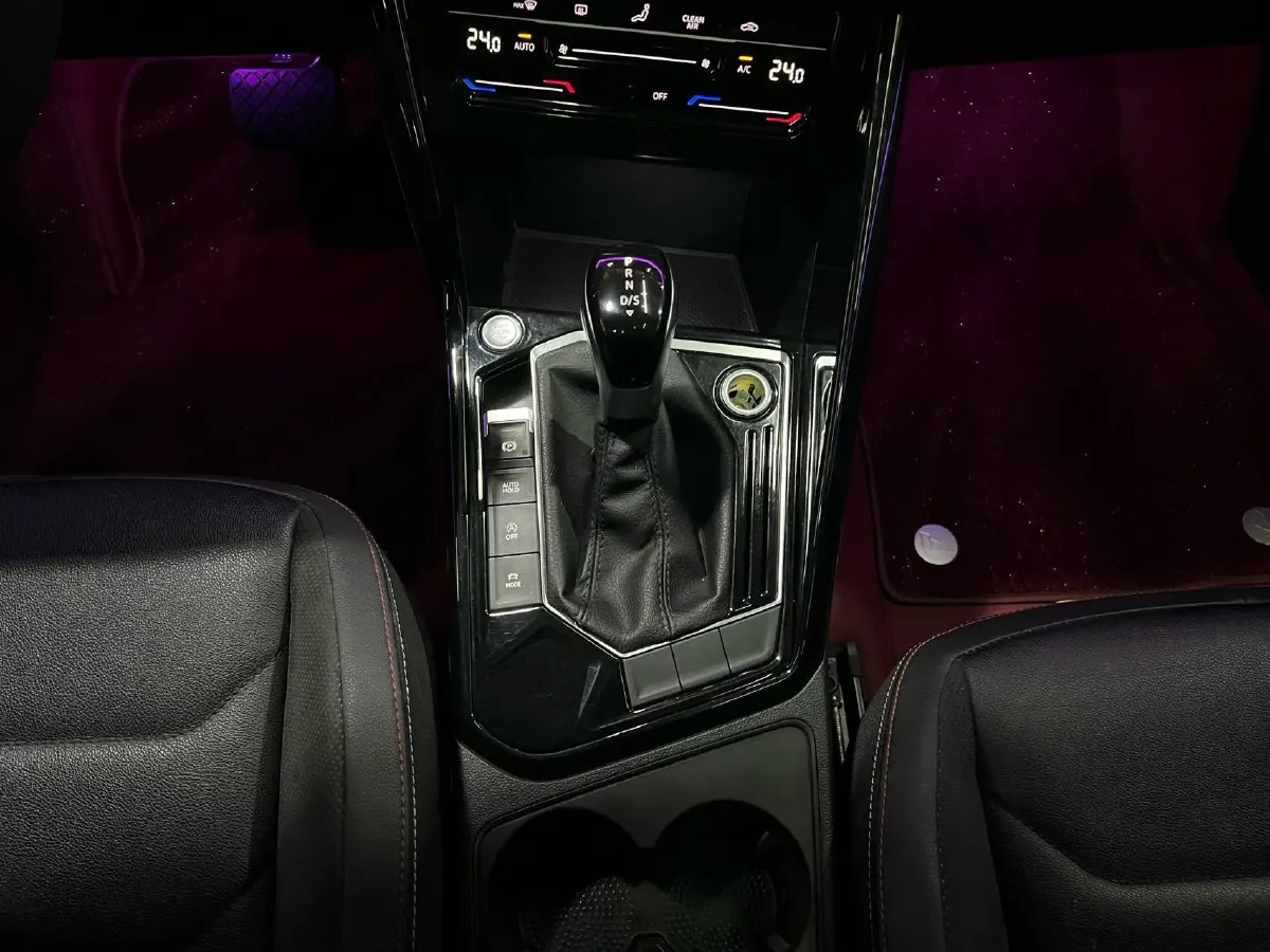 2022 Volkswagen Tayron 1.4T 150HP L4 7DCT,autocango,china used car exporter,china ev exporter,chinese used car exporter,chinese used ev exporter