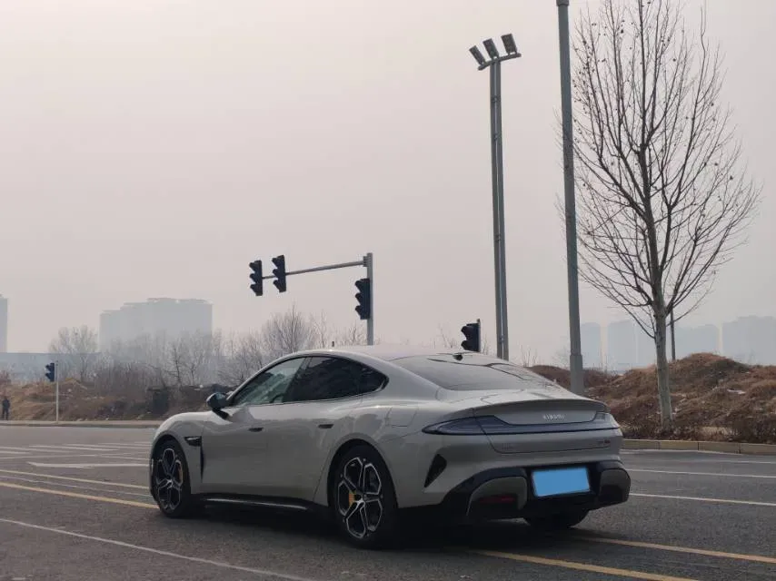 2024 MI SU7 BEV 101KWH,autocango,china used car exporter,china ev exporter,chinese used car exporter,chinese used ev exporter