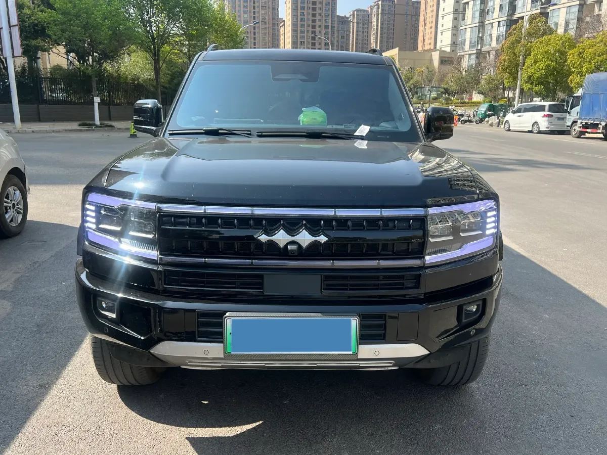 2025 FangChengBao Bao 5 1.5T 194HP L4 E-CVT PHEV 31.8KWH,autocango,china used car exporter,china ev exporter,chinese used car exporter,chinese used ev exporter