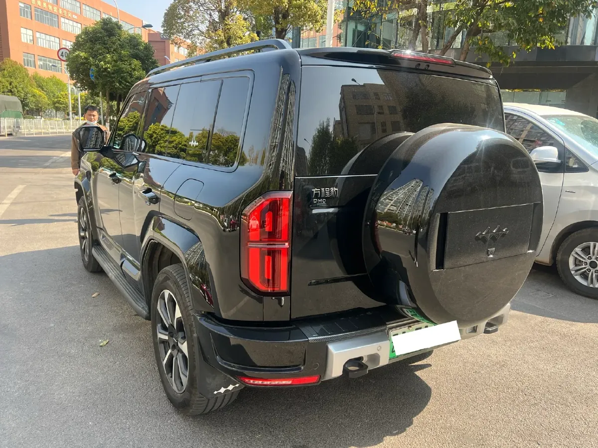 2025 FangChengBao Bao 5 1.5T 194HP L4 E-CVT PHEV 31.8KWH,autocango,china used car exporter,china ev exporter,chinese used car exporter,chinese used ev exporter