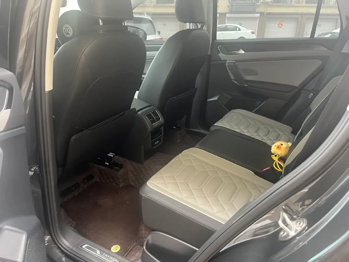 2023 Volkswagen Tayron 2.0T 186HP L4 7DCT,autocango,china used car exporter,china ev exporter,chinese used car exporter,chinese used ev exporter