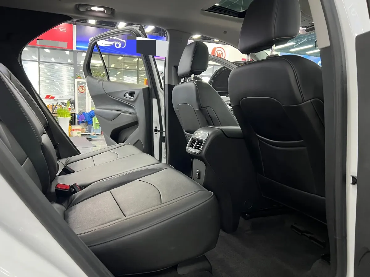 2018 Chevrolet Equinox 1.5T 180HP L4 6AT,autocango,china used car exporter,china ev exporter,chinese used car exporter,chinese used ev exporter