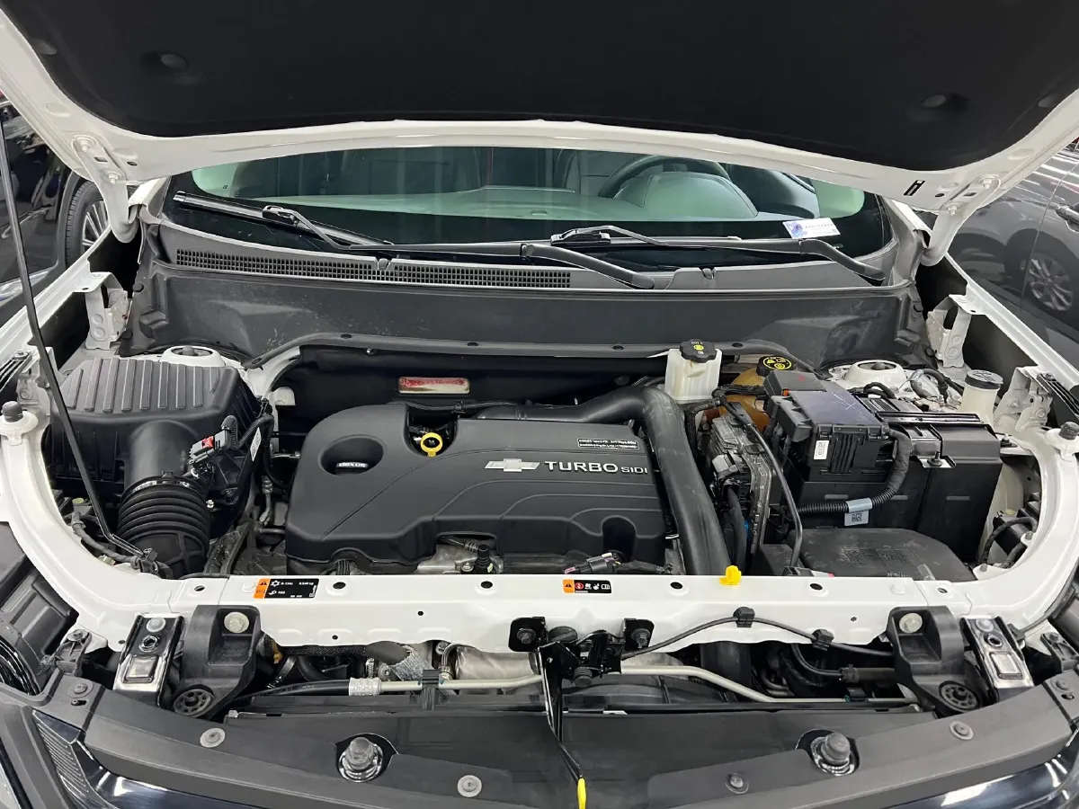 2018 Chevrolet Equinox 1.5T 180HP L4 6AT,autocango,china used car exporter,china ev exporter,chinese used car exporter,chinese used ev exporter