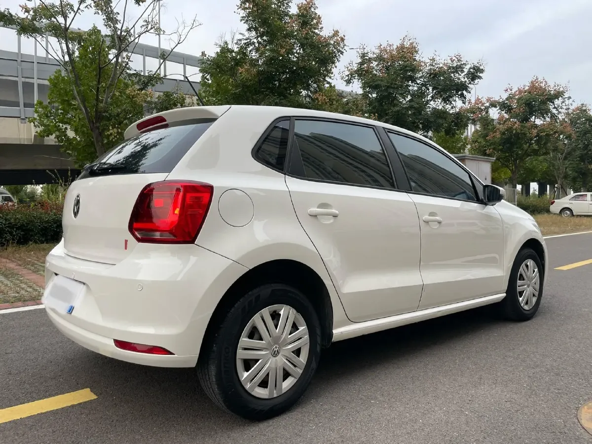 2016 Volkswagen Polo 1.4L 90HP L4 6AT,autocango,china used car exporter,china ev exporter,chinese used car exporter,chinese used ev exporter