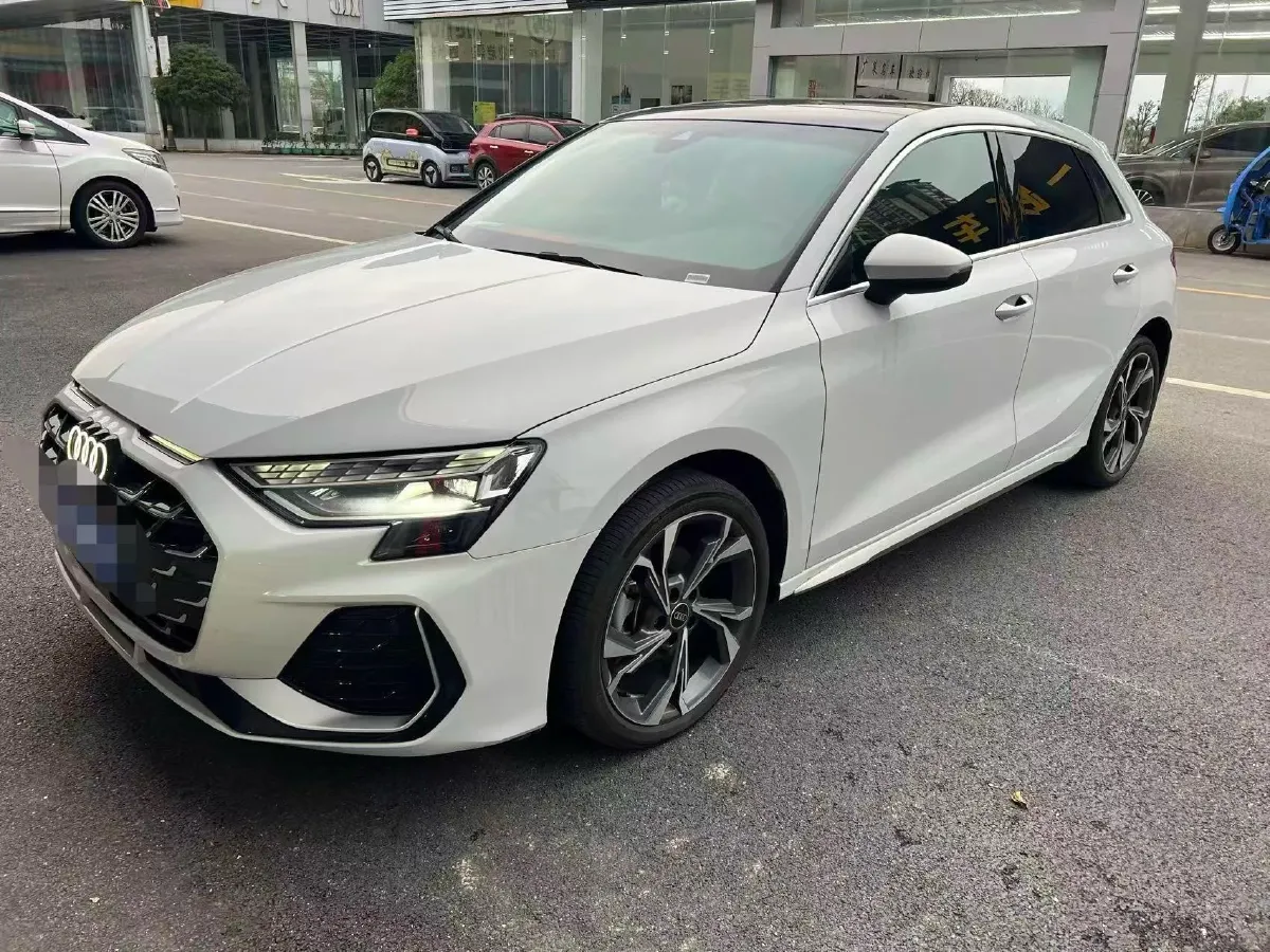 2025 Audi A3 1.5T 160HP L4 7DCT,autocango,china used car exporter,china ev exporter,chinese used car exporter,chinese used ev exporter