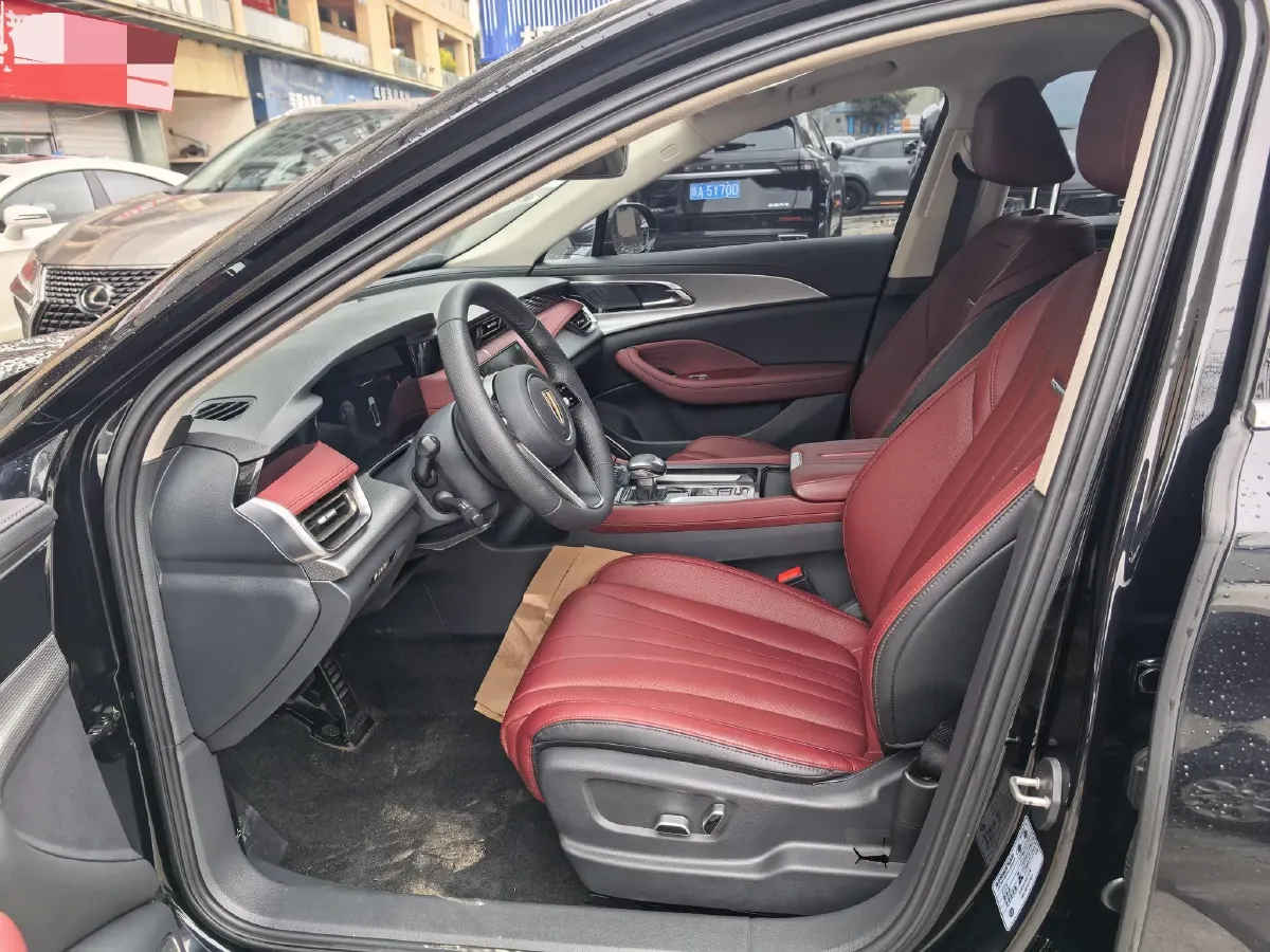 2023 HongQi H5 2.0T 224HP L4 8AT,autocango,china used car exporter,china ev exporter,chinese used car exporter,chinese used ev exporter