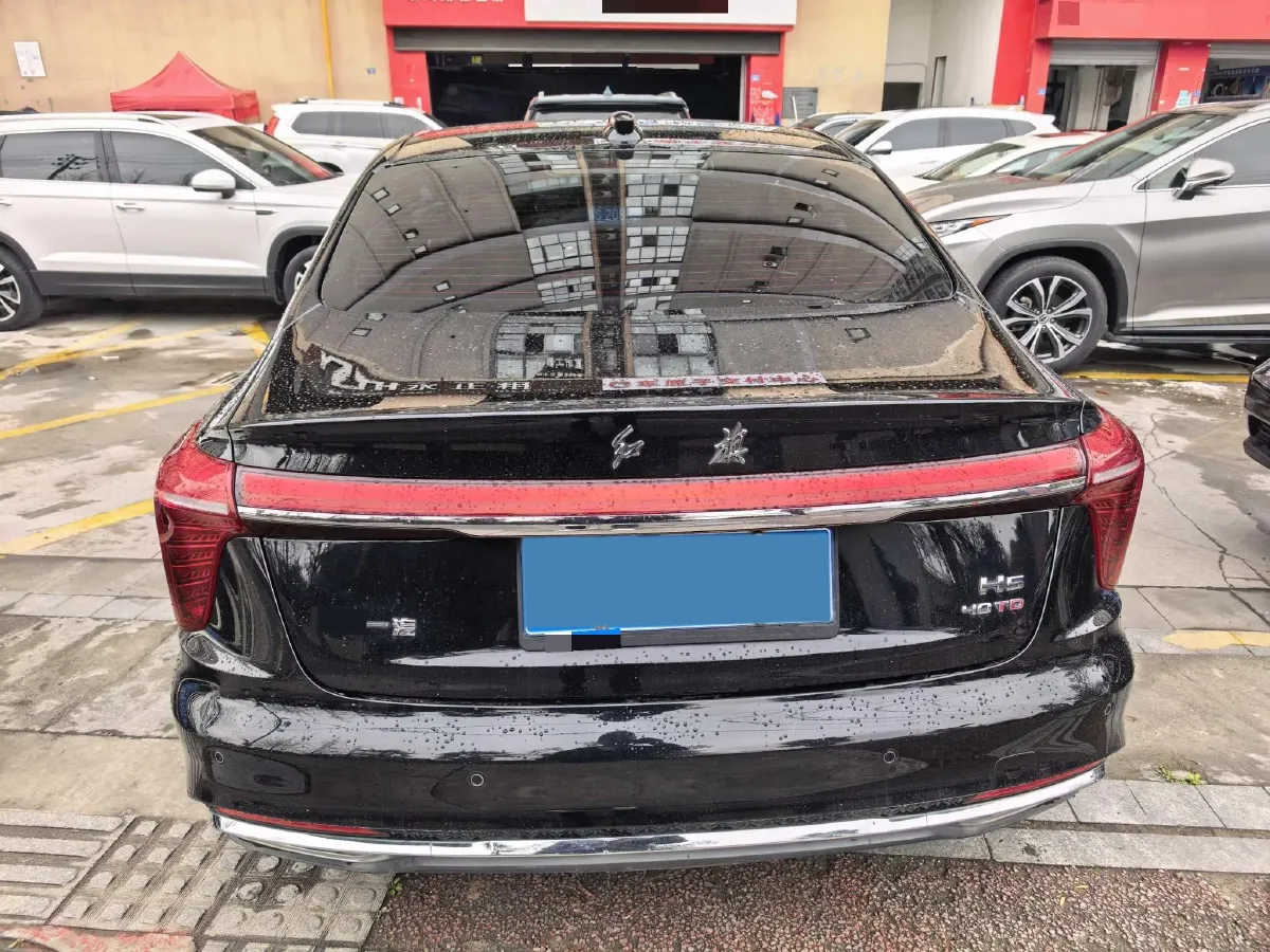 2023 HongQi H5 2.0T 224HP L4 8AT,autocango,china used car exporter,china ev exporter,chinese used car exporter,chinese used ev exporter