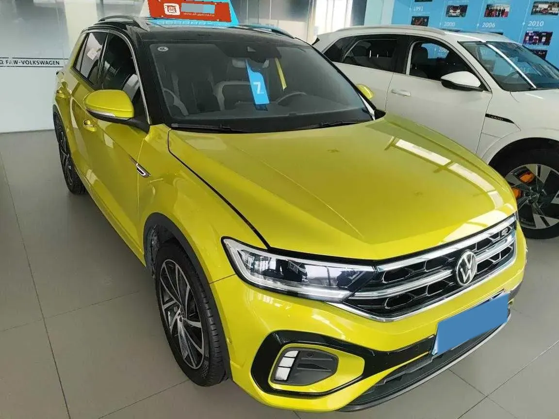 2023 Volkswagen T-Roc 1.5T 160HP L4 7DCT,autocango,china used car exporter,china ev exporter,chinese used car exporter,chinese used ev exporter