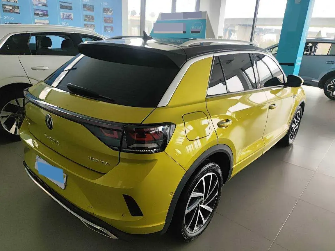 2023 Volkswagen T-Roc 1.5T 160HP L4 7DCT,autocango,china used car exporter,china ev exporter,chinese used car exporter,chinese used ev exporter