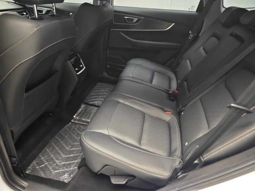 2022 Chery Tiggo 8 1.5T 156HP L4 6DCT,autocango,china used car exporter,china ev exporter,chinese used car exporter,chinese used ev exporter